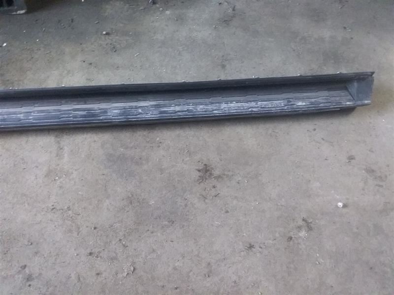 2018 ACADIA Driver Side Running Board Part 505481-image