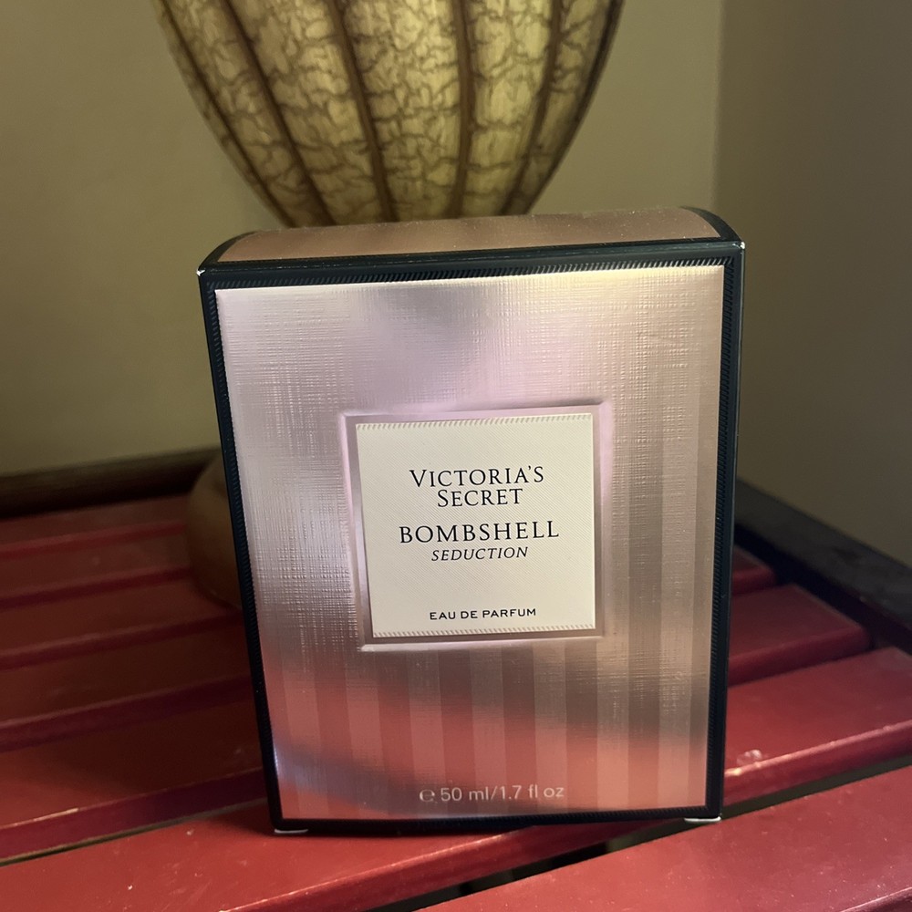 Victoria's Secret Bombshell Seduction Eau De Parfum - 1.7 Fl Oz