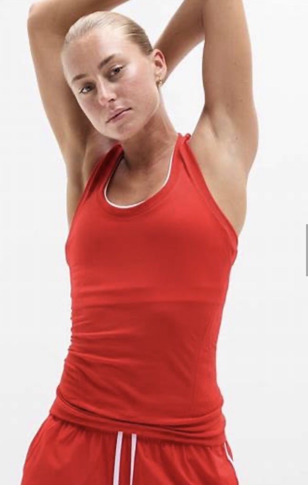 Athleta Momentum seamless tank- small- cardinal- nwot-