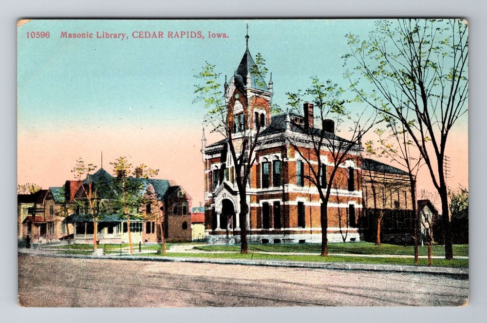 Cedar Rapids IA-Iowa, Masonic Library, Antique, Vintage Souvenir Postcard