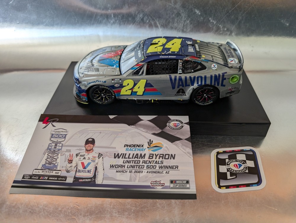 William Byron 2023 Phoenix Race Win 1/24 Valvoline Raw Elite