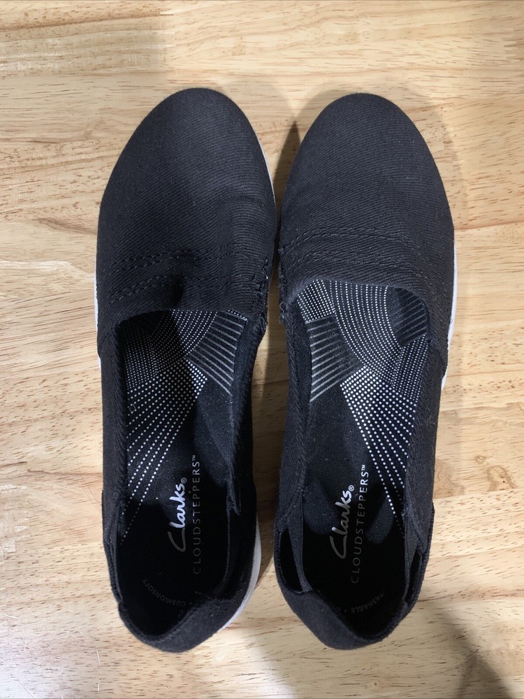 Clarks Cloud Steppers Womens Size 8.5 Black Slip On Shoes
