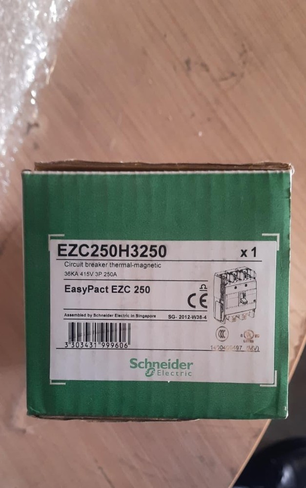 Schneider EZC250H3250 MCCB 250A 3P 36kA/400V, Made in Singapore