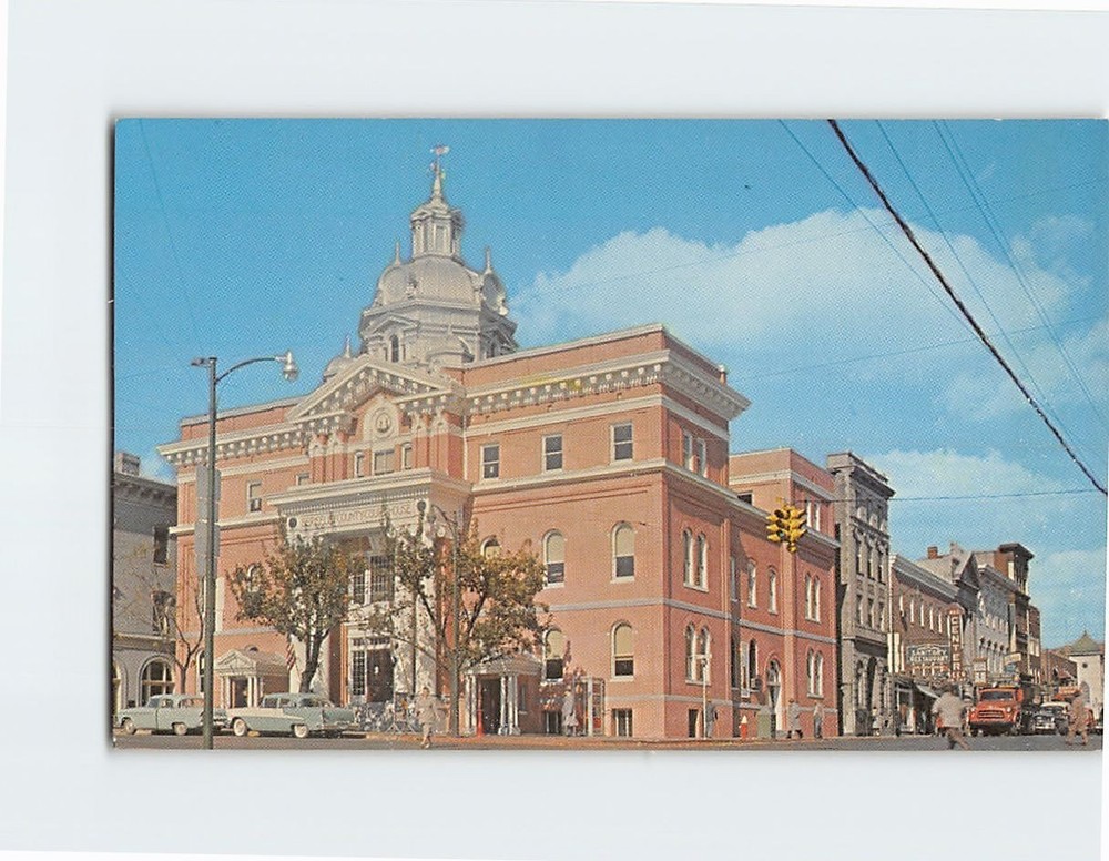 Postcard Berkeley County Courthouse Martinsburg West Virginia USA