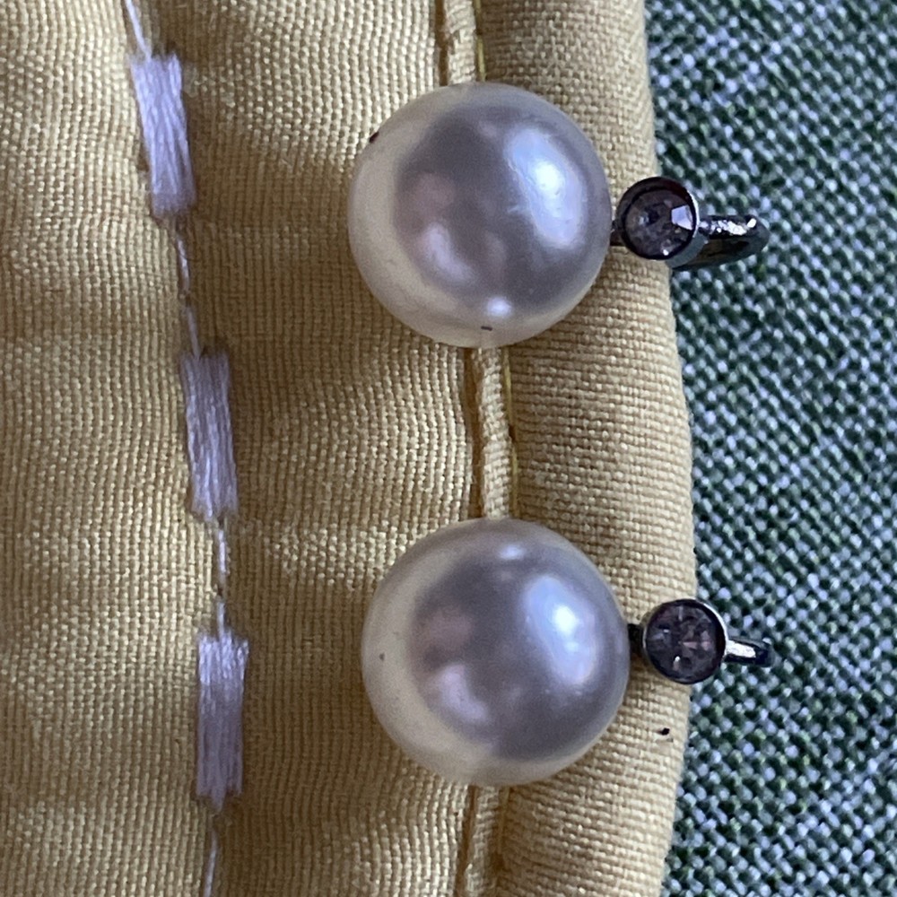 Vintage MARVELLA Signed Silver Tone & Faux Pearl , zirconia  Screw Back Earrings