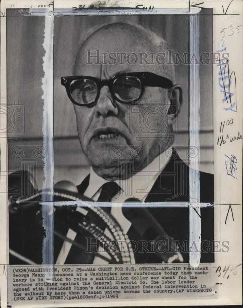 1969 Press Photo AFL-CIO President George Meany at Washington news conference