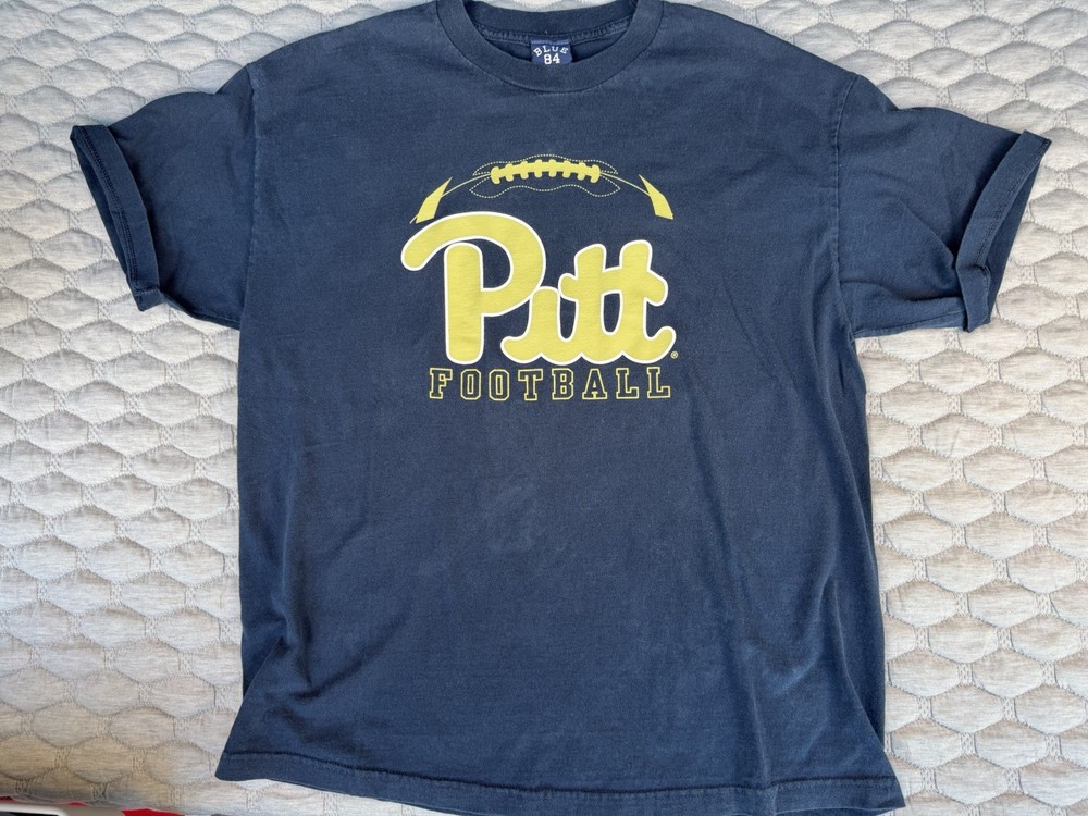 Blue 84 Pitt Football Graphic Navy T-Shirt Men's XL Short Sleeve