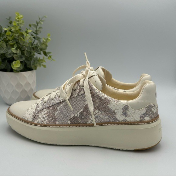 Cole Haan Women’s GrandPro TopSpin Cream Snake Print Lace Up Comfort Sneakers 8