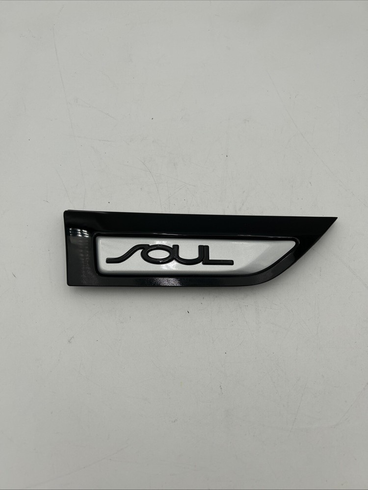 2014-19 Kia Soul Front Passenger Fender Side Molding 87772B2100 OEM