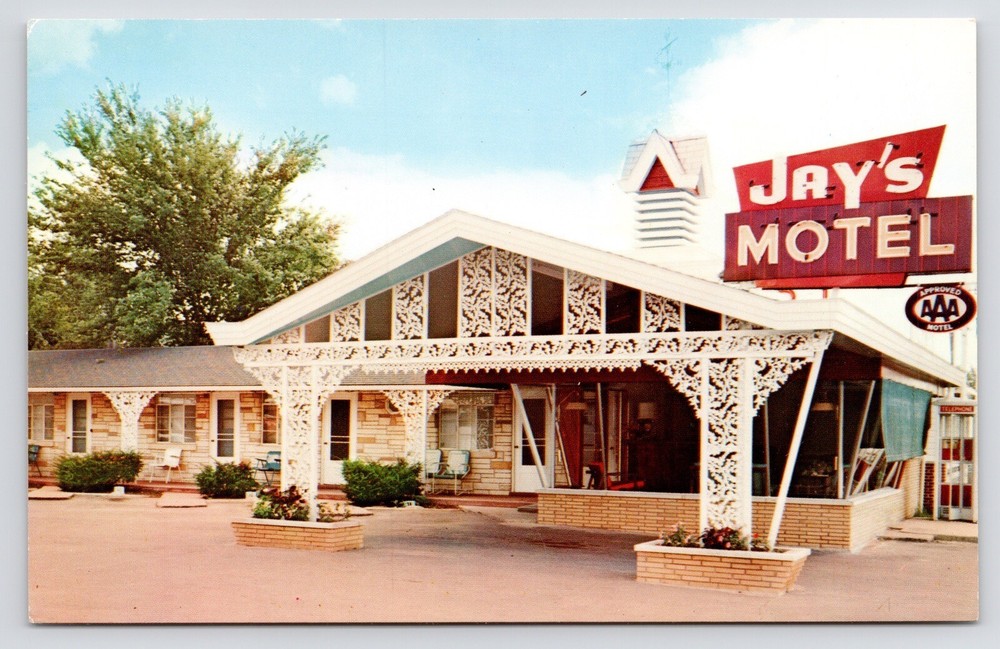1950s MCM Jay’s Motel AAA Vandalia Illinois ILL Fayette County Vintage Postcard