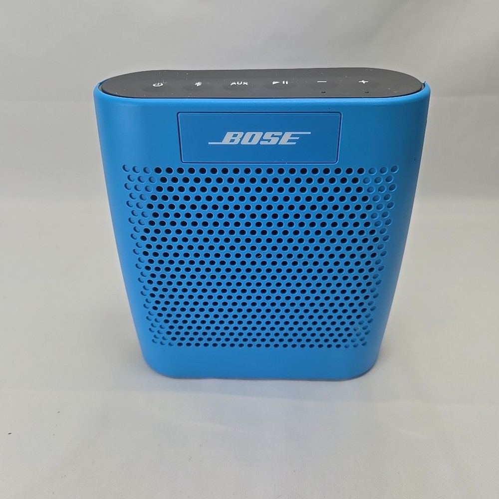 Bose Soundlink Color Blue Model 415859 Bluetooth Speaker