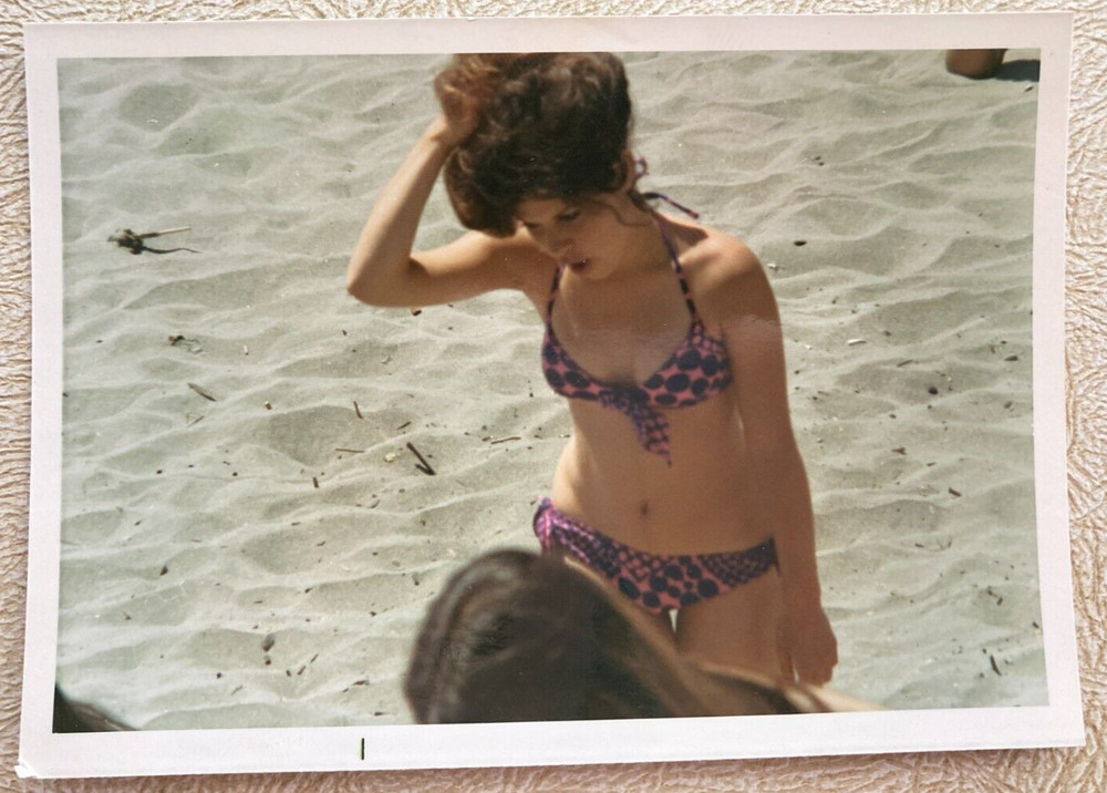 Woman in Purple & Pink Print Bikini Vintage Snapshot Photo 3 1/2