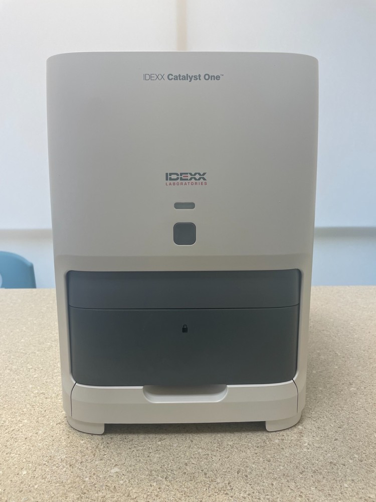 IDEXX Catalyst One Blood Chemistry Analyzer - Veterinary