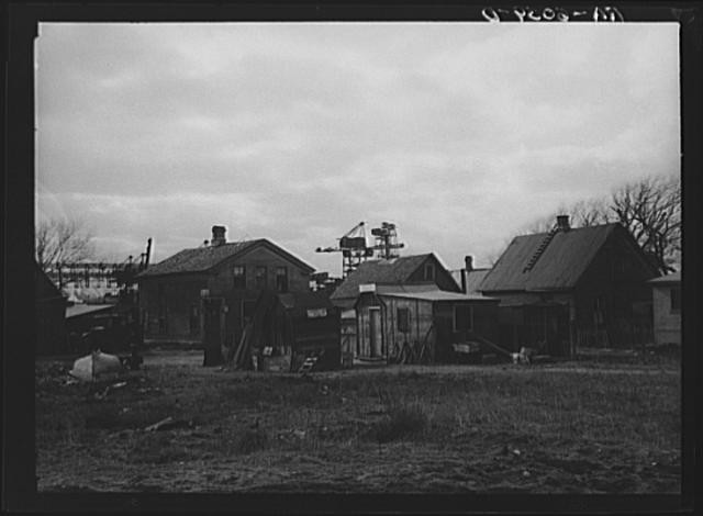 Photo:Housing in the industrial district. Milwaukee, Wisconsin