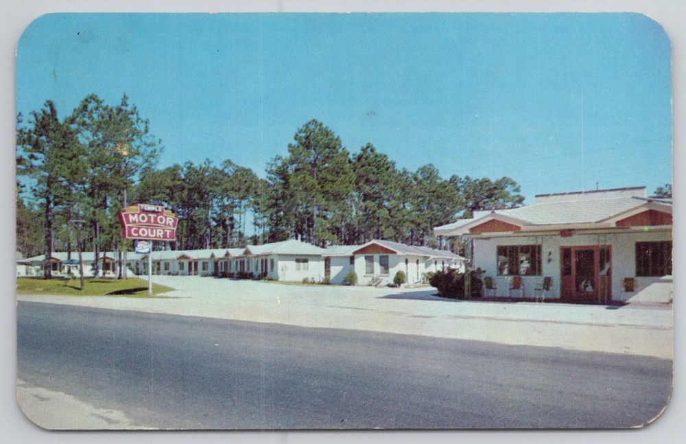 1951 Temple Motor Court Starke Florida Vintage Postcard Dexter Press