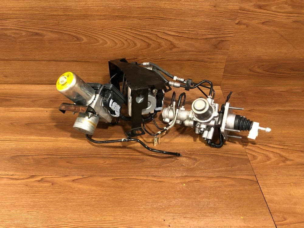 2013-2019 FIAT 500 500e Electric ABS Brake Pump Booster Actuator Cylinder OEM Replacement-image