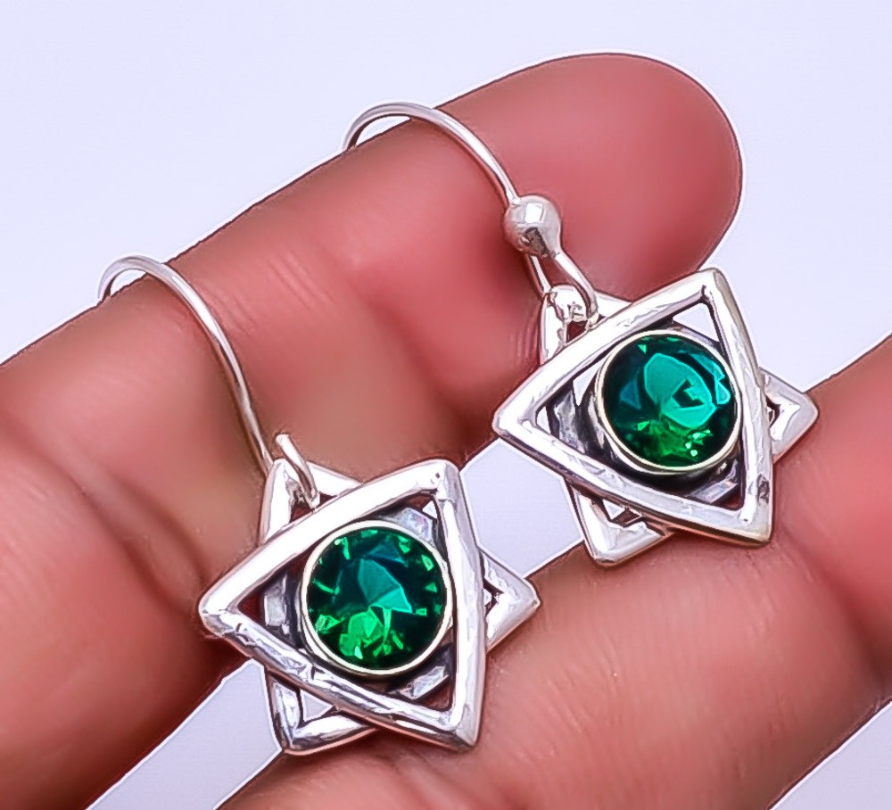 Emerald Simulated 925 Sterling Silver Handmade Earrings 1.33 Inch E32
