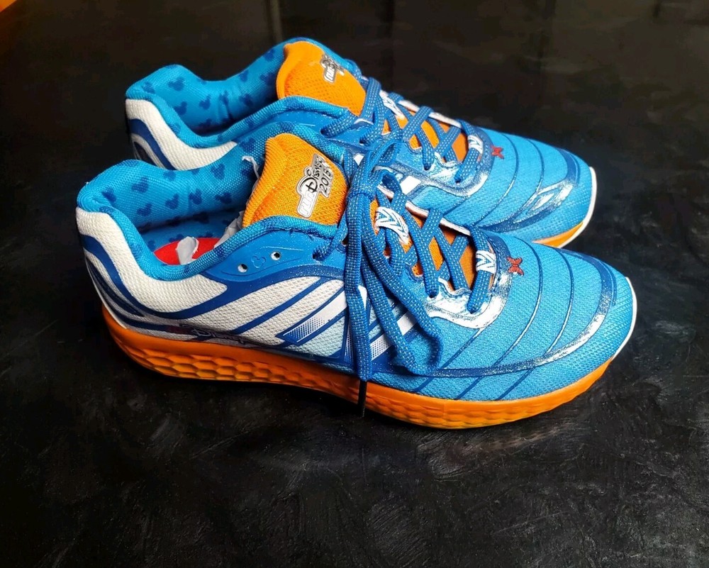 Disney Sneakers New Balance Disney Run Donald Duck Special Edition Shoes Size 5