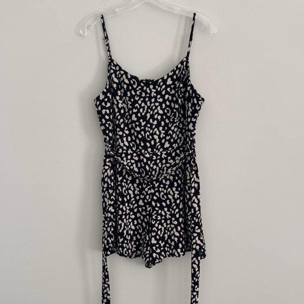 She + Sky Leopard Animal Print Romper Women's Size M Black Tan Spaghetti Strap