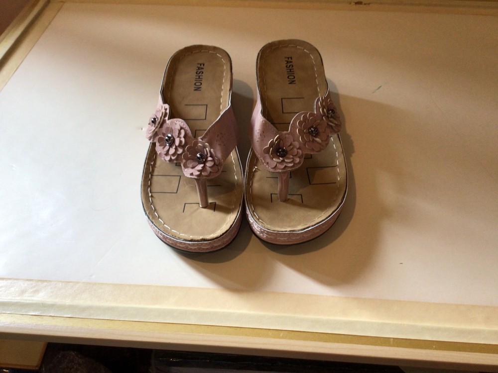 Sandals,women’s pink floral