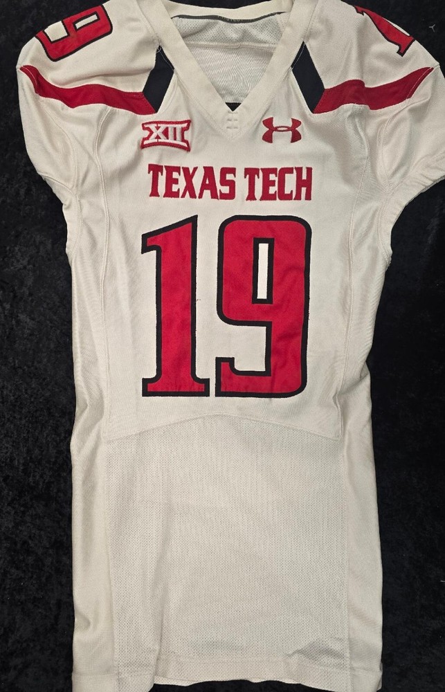 2014 TEXAS TECH RED RAIDERS #19 GAME USED Football Authentic Jersey White 42