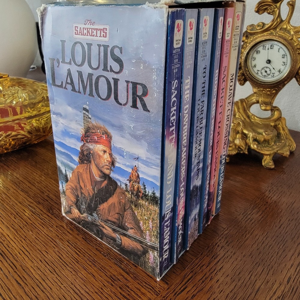 Louis L'amour Vintage Western PB Books The Sacketts Box Set Books Lot Of 6