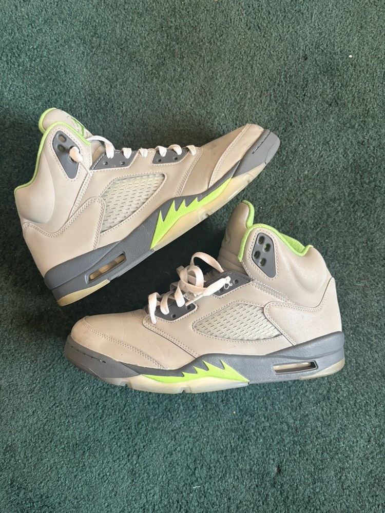 2022 Nike Air Jordan 5 Green Bean Flint Grey Silver Size 11.5 Used Mens