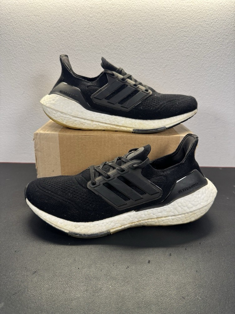Adidas Ultraboost 21 Black White Running Shoes Sneakers FY0402 Women’s Size 9