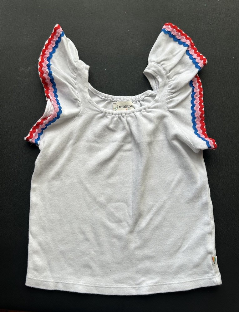 Girls White Knit T-Shirt Red Pink Blue Ruffle Short Sleeve Size 6 4th of July