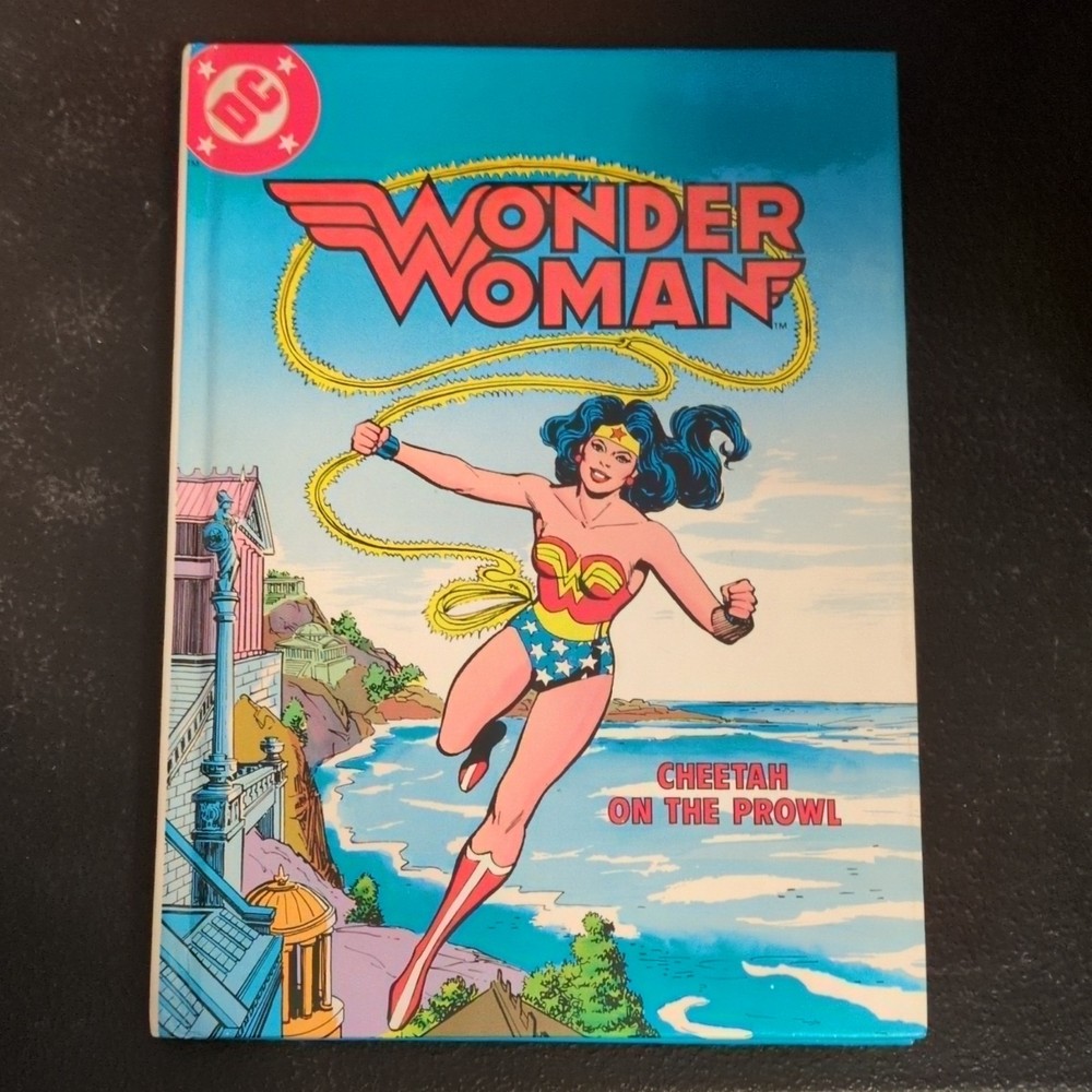 DC Comics Wonder Woman: Cheetah on the Prowl Hardcover 1982 Illustrated