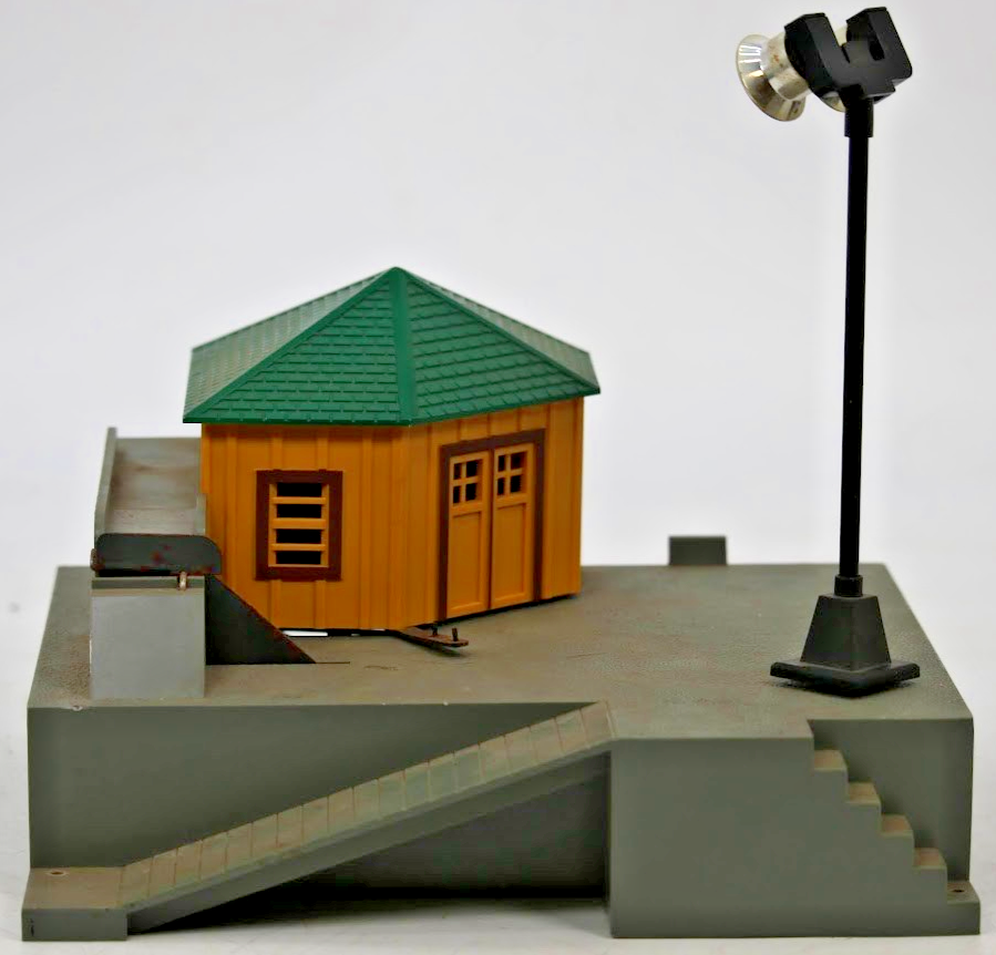 Lionel 6-12862 O Scale Operating Oil Drum Loader Industrial Accessory