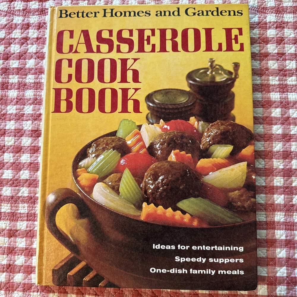 Better Homes And Gardens Casserole Cookbook HC Vintage 1968