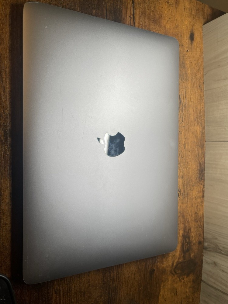 Apple MacBook Pro 13” (Model A2338) – FOR PARTS / REPAIR