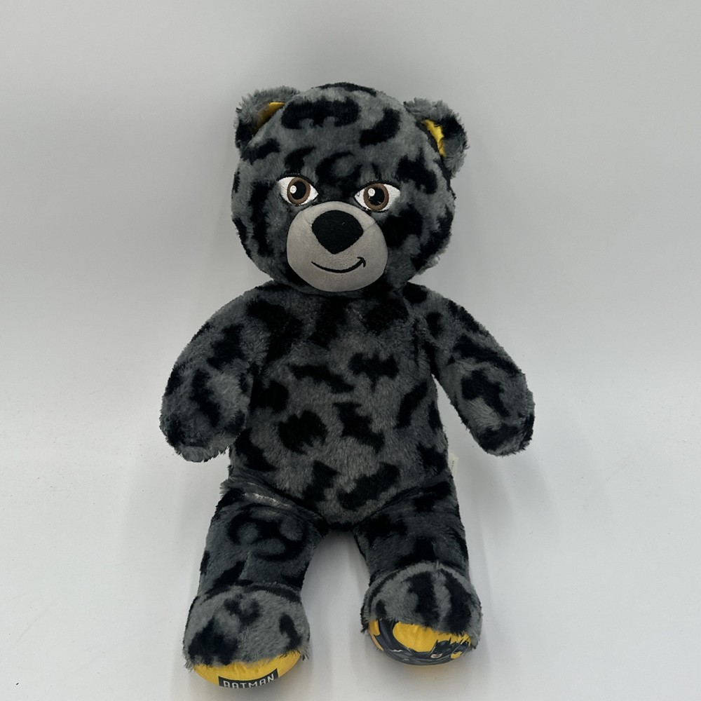 80th Anniversary Batman 16