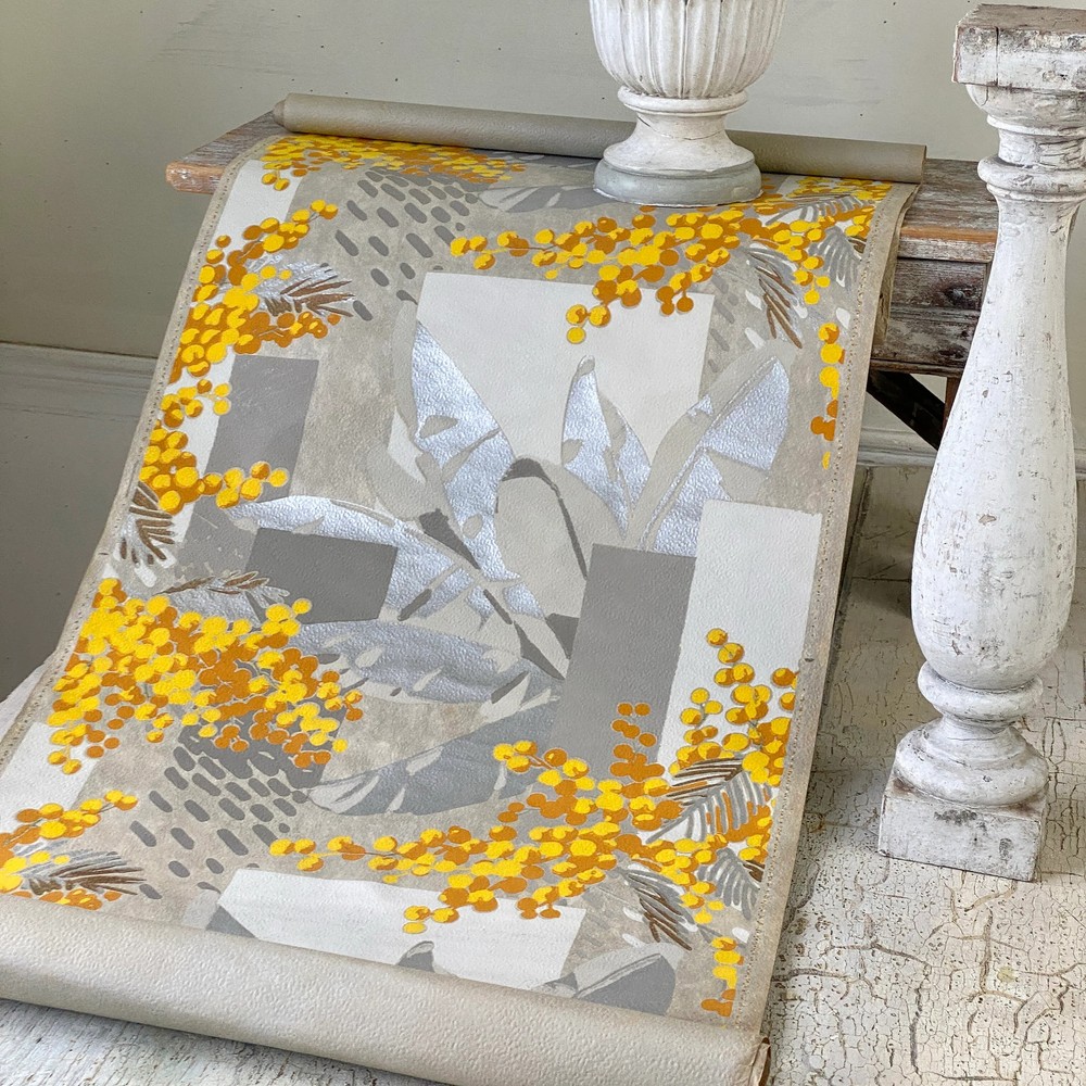 c 1920's 66 inches Art Deco design Antique Wallpaper French small scale floral