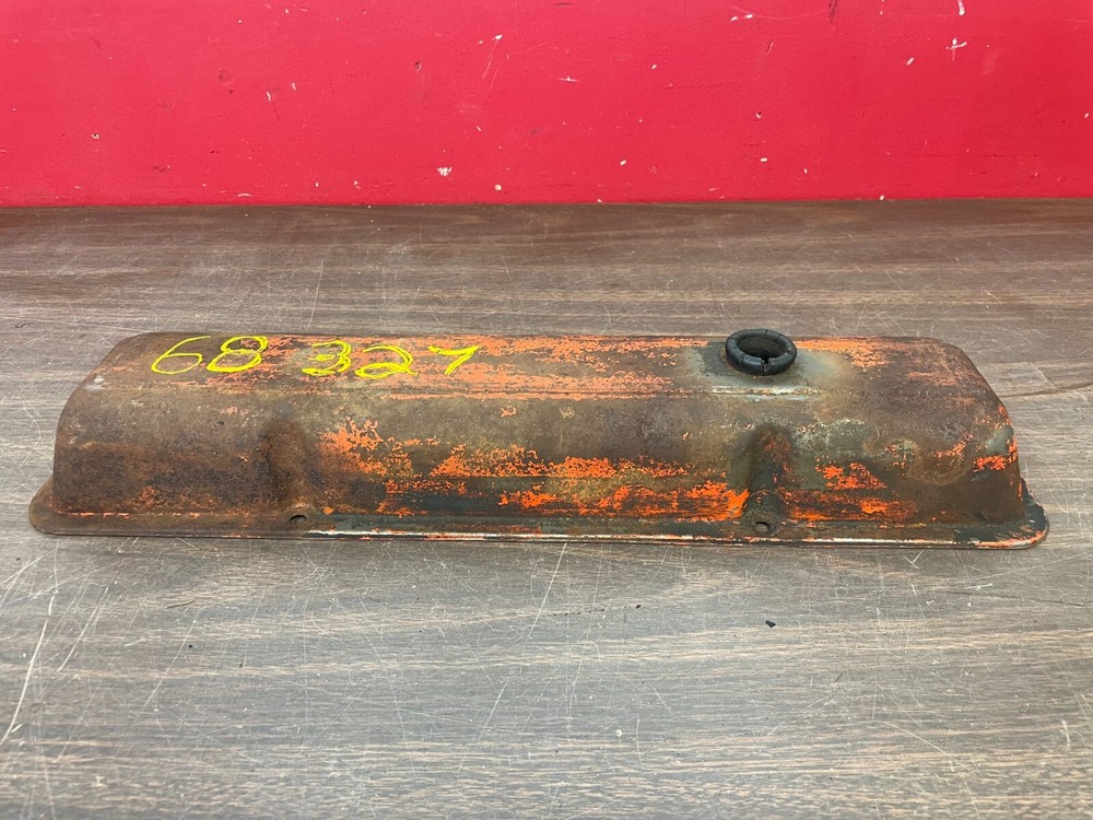 ORIGINAL GM SBC SMALL BLOCK CHEVY  VALVE COVER 327 350 824