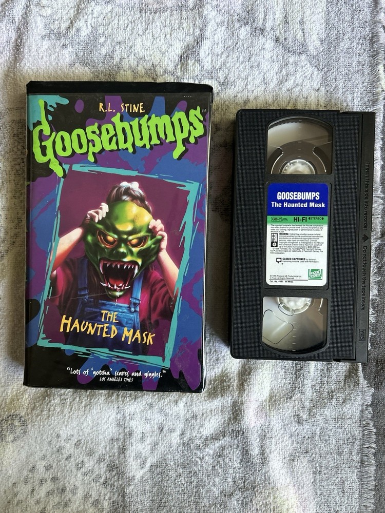 R.L. Stine Goosebumps: The Haunted Mask (VHS 1995 Clamshell Case) UN-TESTED