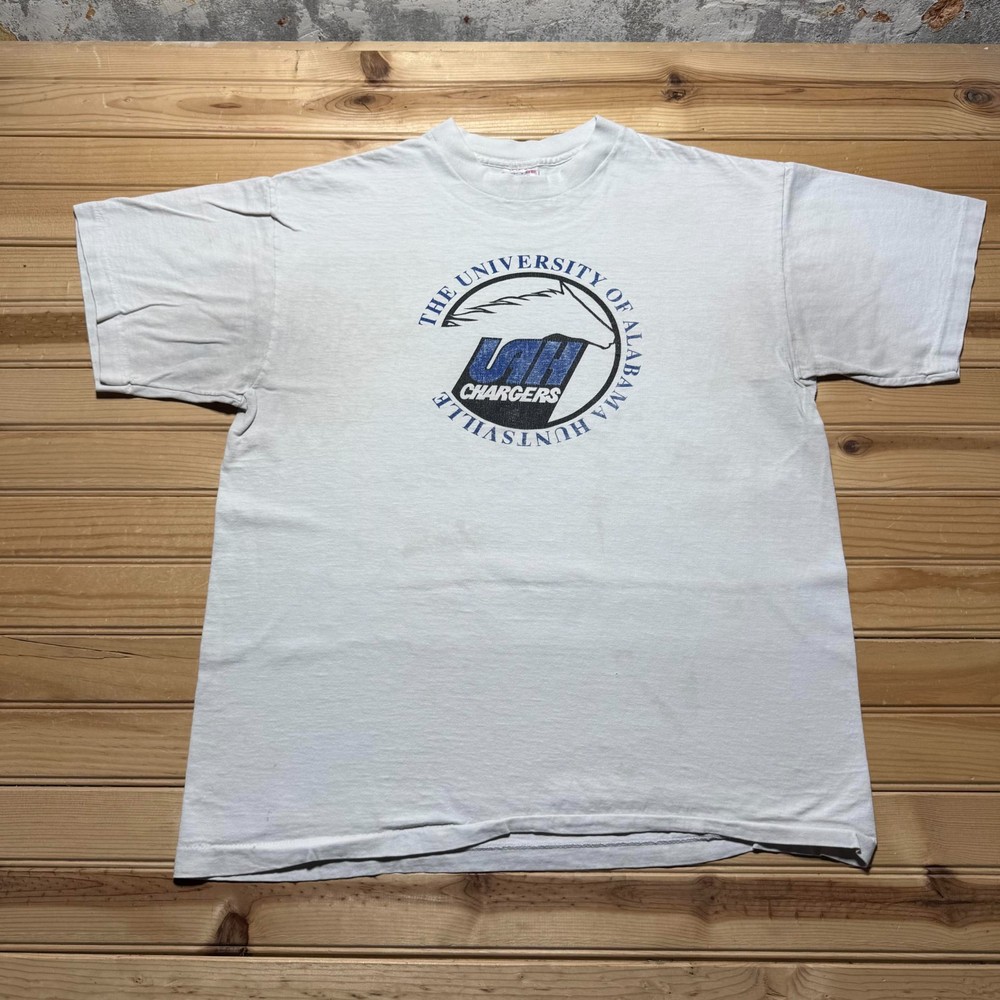 Vintage 90s University of Alabama Huntsville UAH Chargers Book Store T-Shirt XL