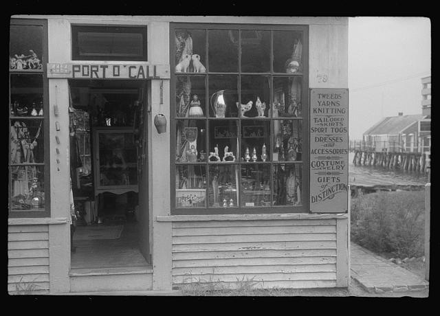 Photo:Provincetown, Massachusetts, Souvenir shop
