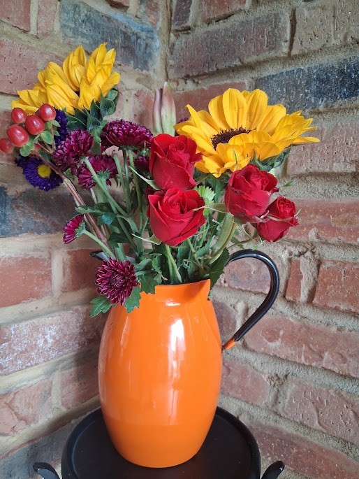 Orange pitcher or vase vintage Mid Century Enamelware Japan  9