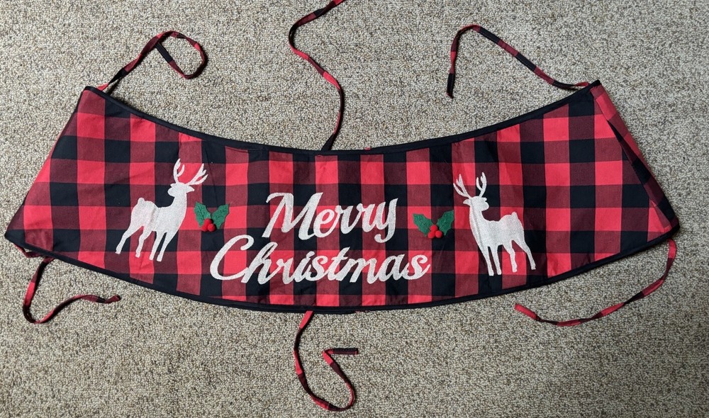 Buffalo Plaid Holiday Tree Skirt for Festive Decor