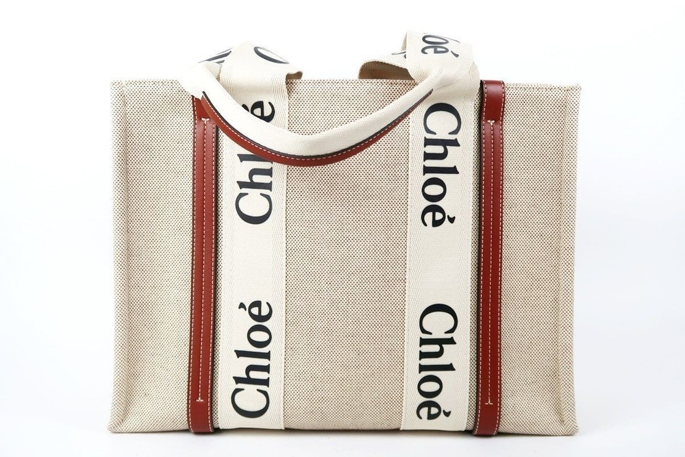Chloe CHC22AS383I2690U Woody Medium Tote Bag in Brown Leather