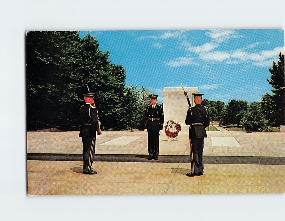 Postcard Tomb of the Unknown Soldier Monument Arlington Virginia