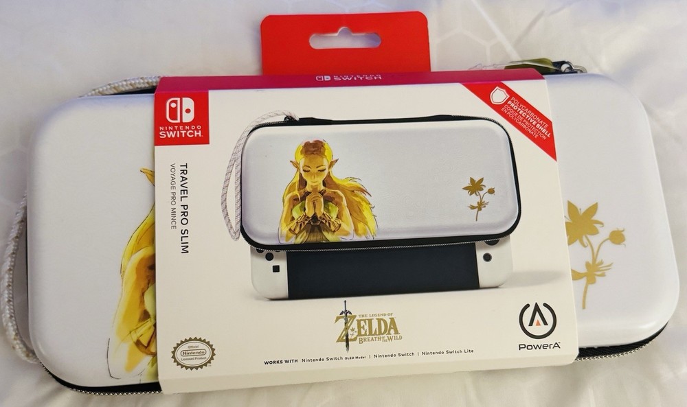 Nintendo Switch Zippered Travel Case Legend of Zelda Breath of the Wild Themed