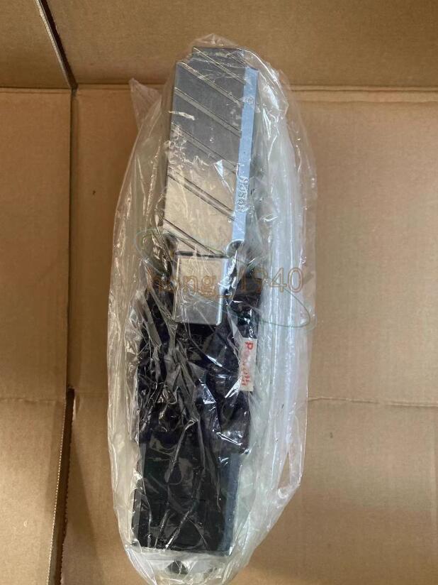 1pcs REXROTH 4WRPE 10 W50SJ-20/G24K0/A1M 0811404772 newSolenoid servo valve