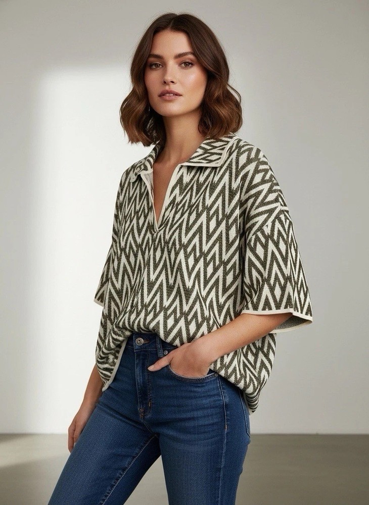 Christian Lacroix geometric knit polo top Medium green ivory short sleeve preppy