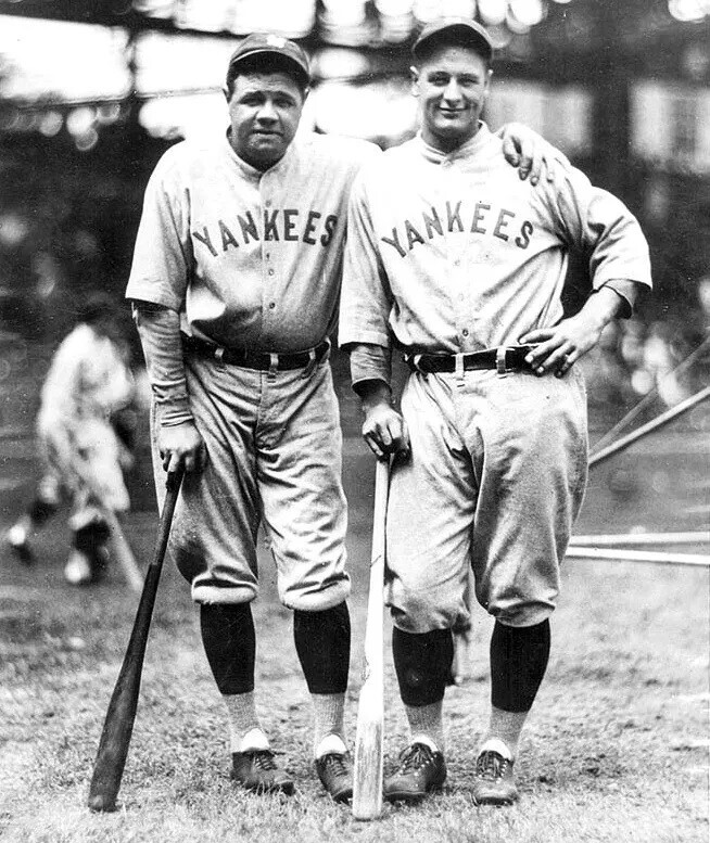 Awesome Babe Ruth And Lou Gehrig Yankees Legends 8x10 PHOTO PRINT