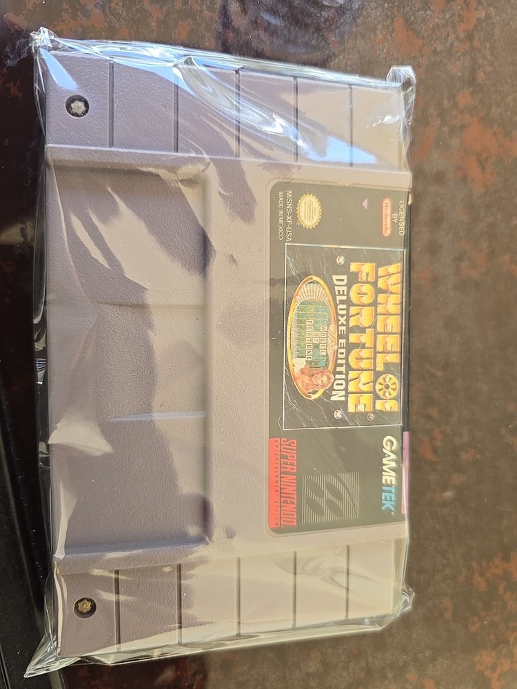 Wheel of Fortune -- Deluxe Edition (Super Nintendo Entertainment System, 1993)