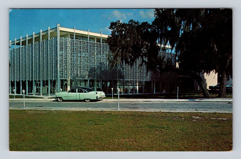 Sebring FL-Florida First Baptist Church Vintage Postcard