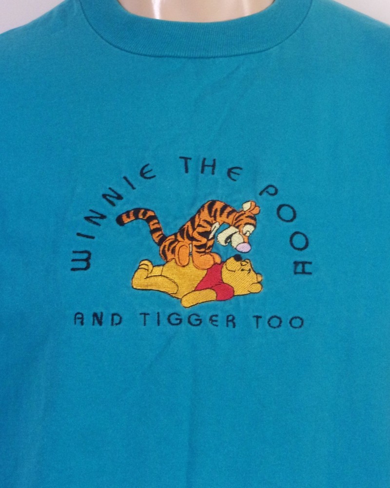 vintage 90s Disney Winnie The Pooh Tigger T-Shirt Embroidered USA made SZ L
